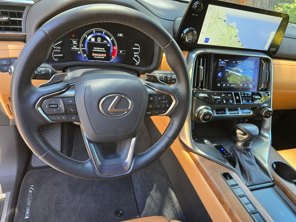 2024 Lexus LX 600 Premium AWD