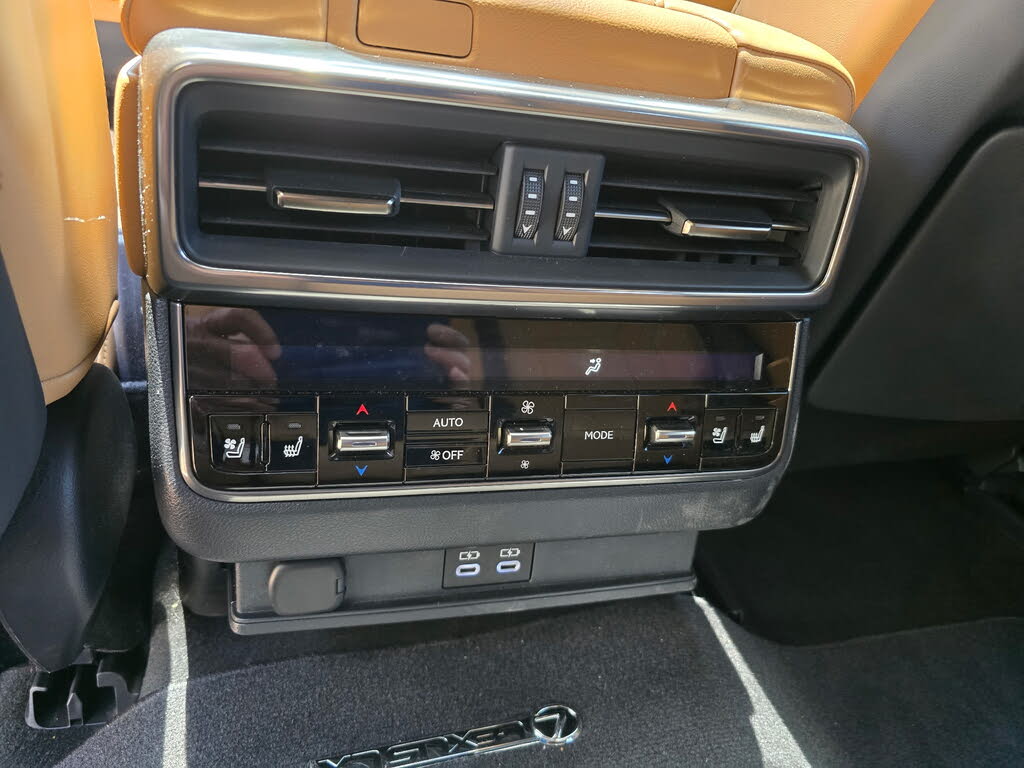 2024 Lexus LX 600 Premium AWD