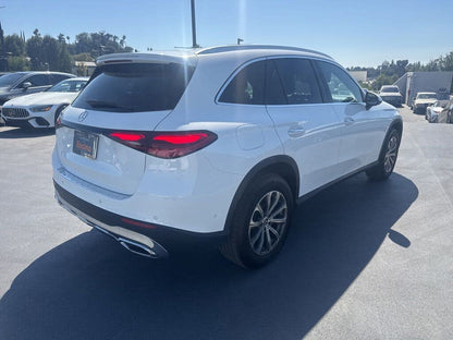 2024 Mercedes-Benz GLC 300 RWD