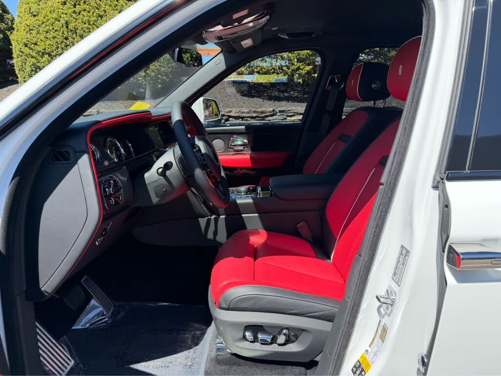 2024 Rolls-Royce Cullinan Black Badge AWD
