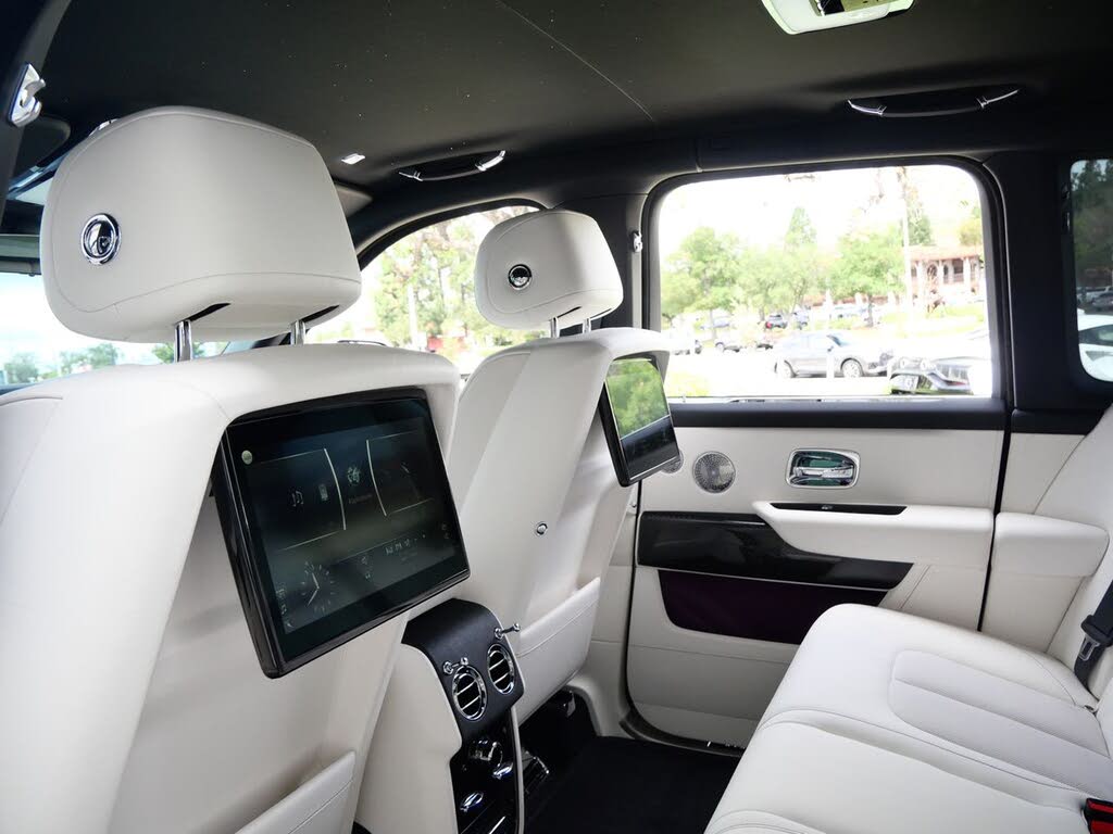 2024 Rolls-Royce Cullinan Black Badge AWD