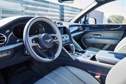 2025 Bentley Bentayga EWB V8 AWD