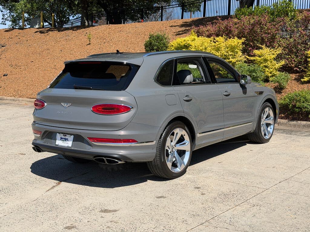 2025 Bentley Bentayga V8 AWD