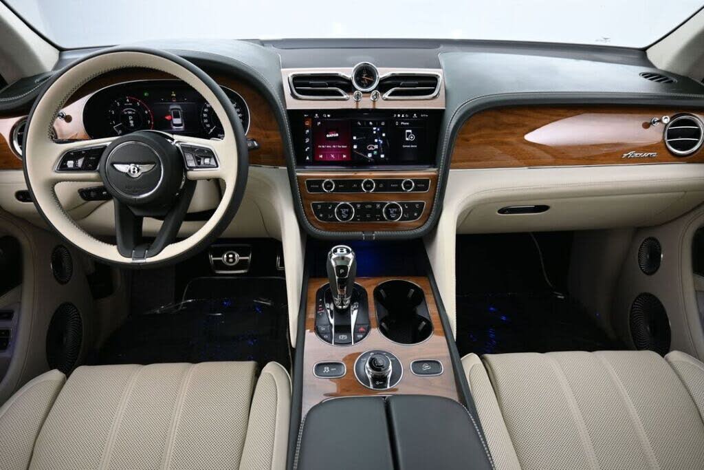 2025 Bentley Bentayga Azure V8 AWD