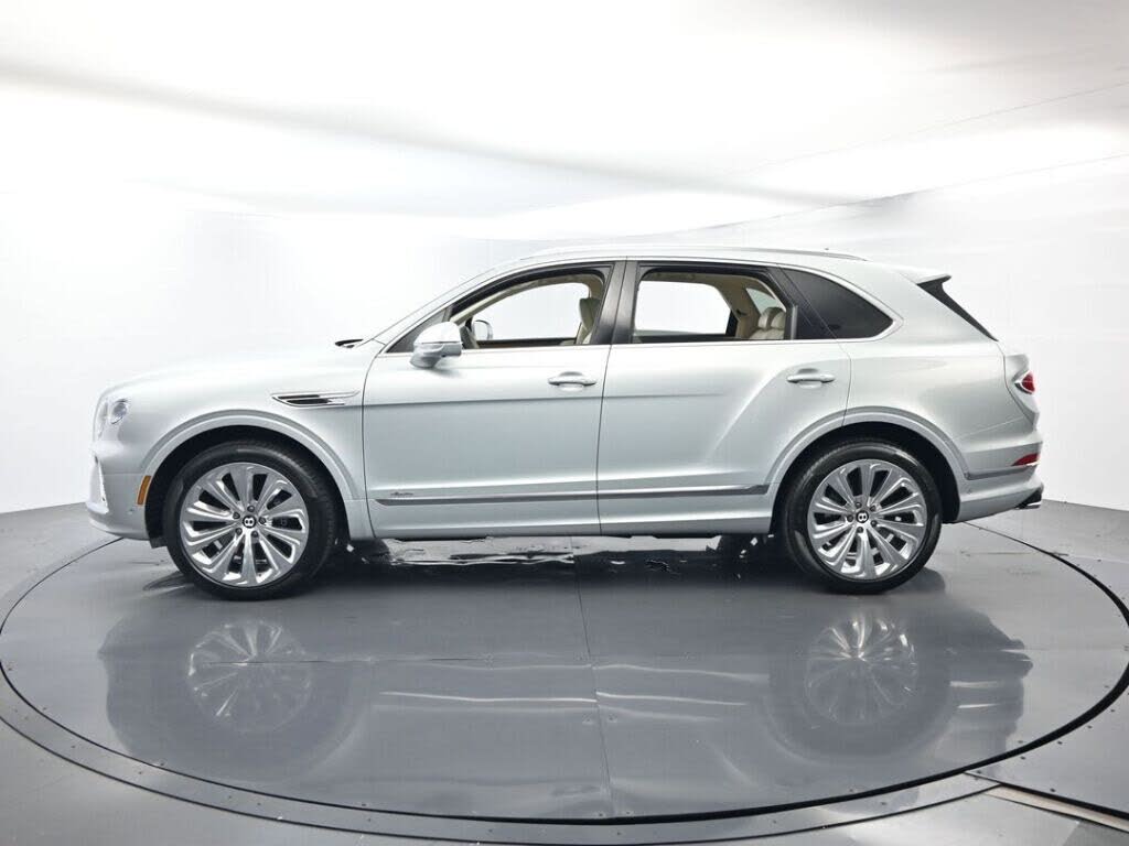 2025 Bentley Bentayga Azure V8 AWD