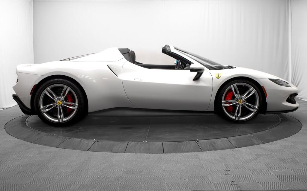 2025 Ferrari 296 GTS RWD