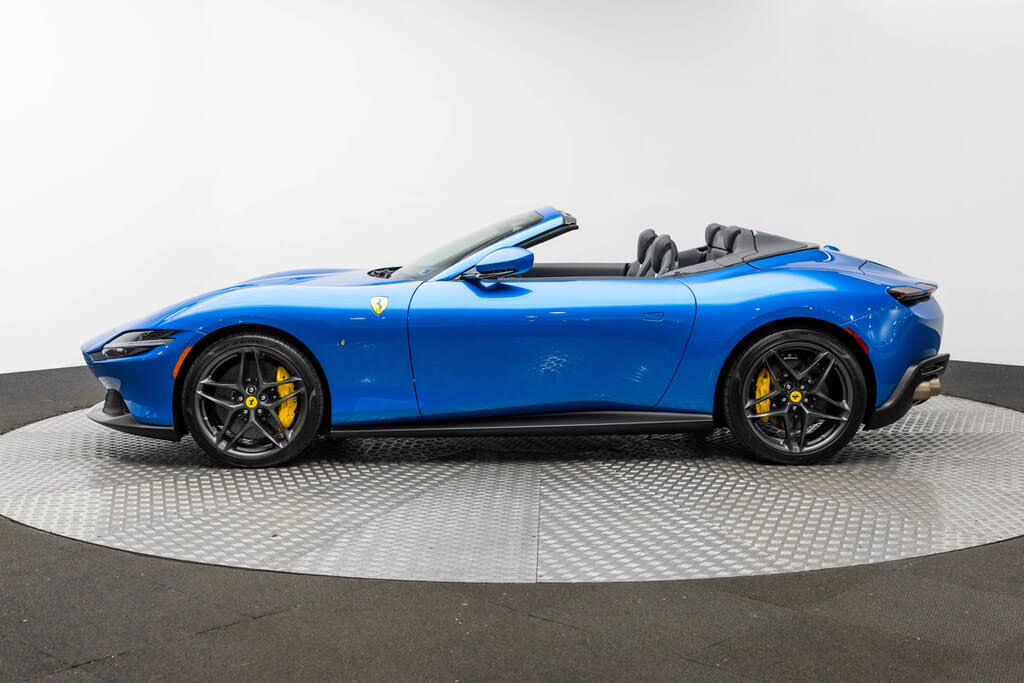 2025 Ferrari Roma Spider RWD