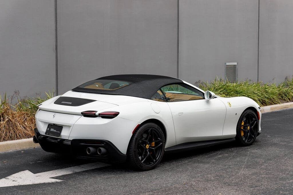 2025 Ferrari Roma Spider RWD