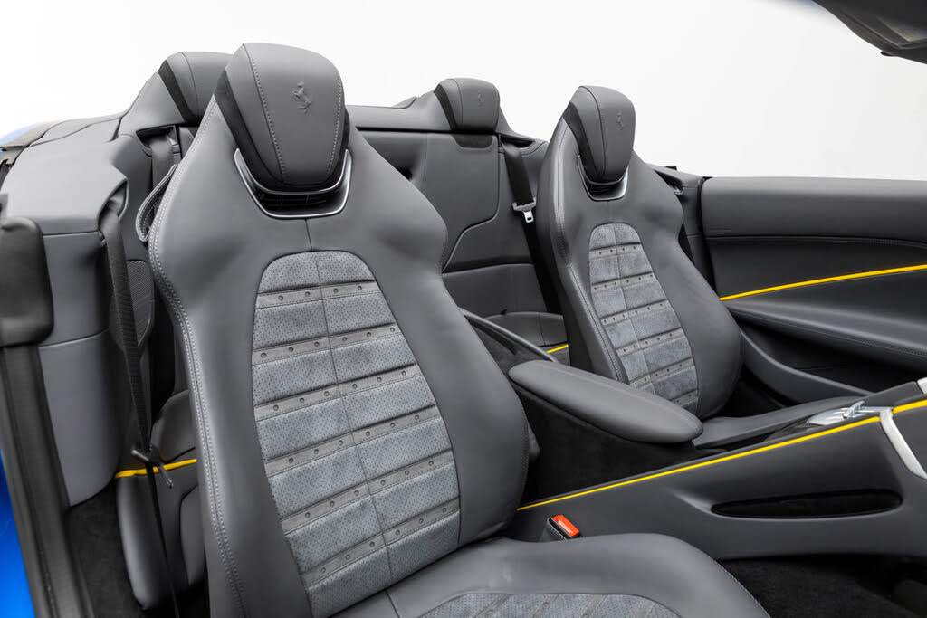 2025 Ferrari Roma Spider RWD