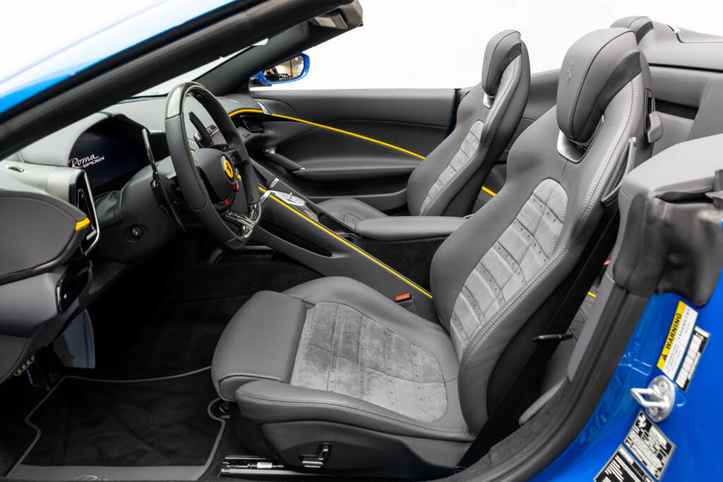 2025 Ferrari Roma Spider RWD