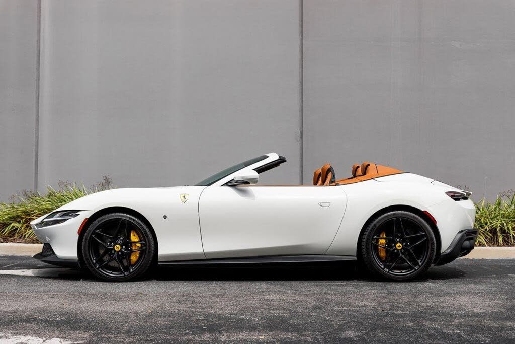 2025 Ferrari Roma Spider RWD