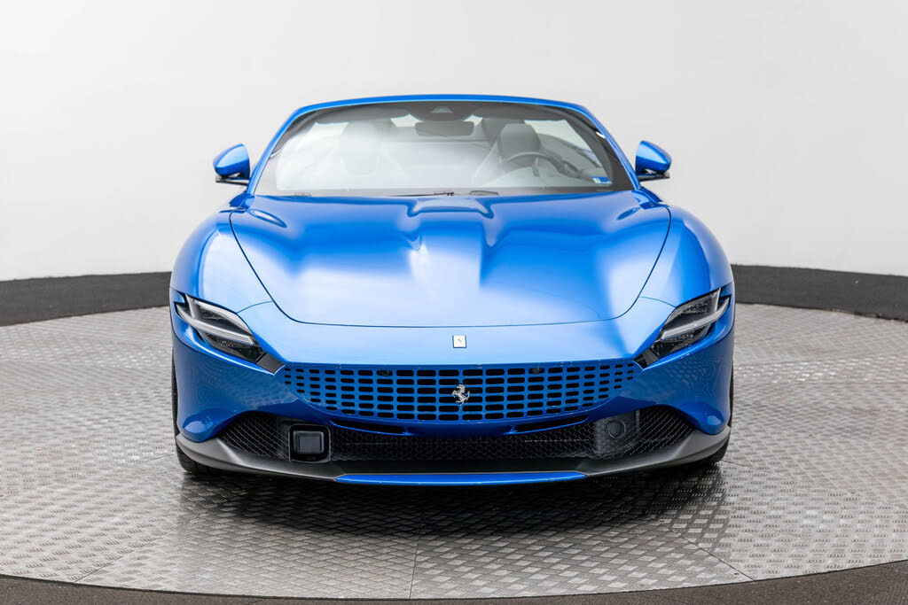 2025 Ferrari Roma Spider RWD