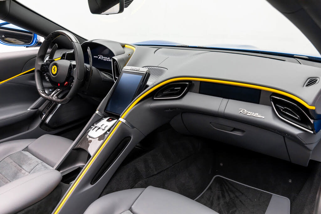 2025 Ferrari Roma Spider RWD