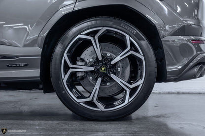 2025 Lamborghini Urus SE AWD