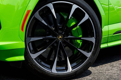 2025 Lamborghini Urus SE AWD