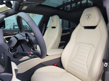 2025 Lamborghini Urus SE AWD