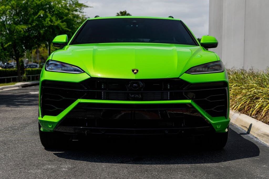 2025 Lamborghini Urus SE AWD