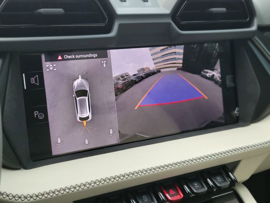 2025 Lamborghini Urus SE AWD