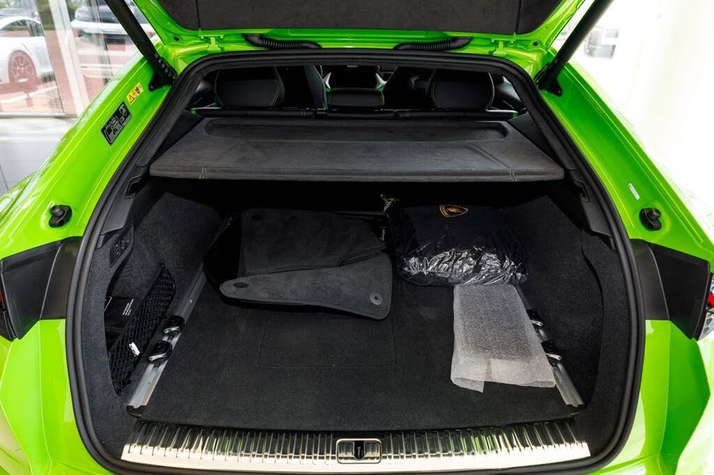 2025 Lamborghini Urus SE AWD