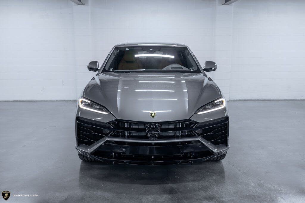 2025 Lamborghini Urus SE AWD