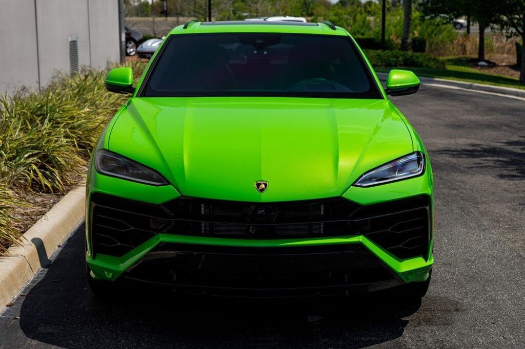 2025 Lamborghini Urus SE AWD