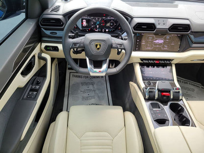 2025 Lamborghini Urus SE AWD