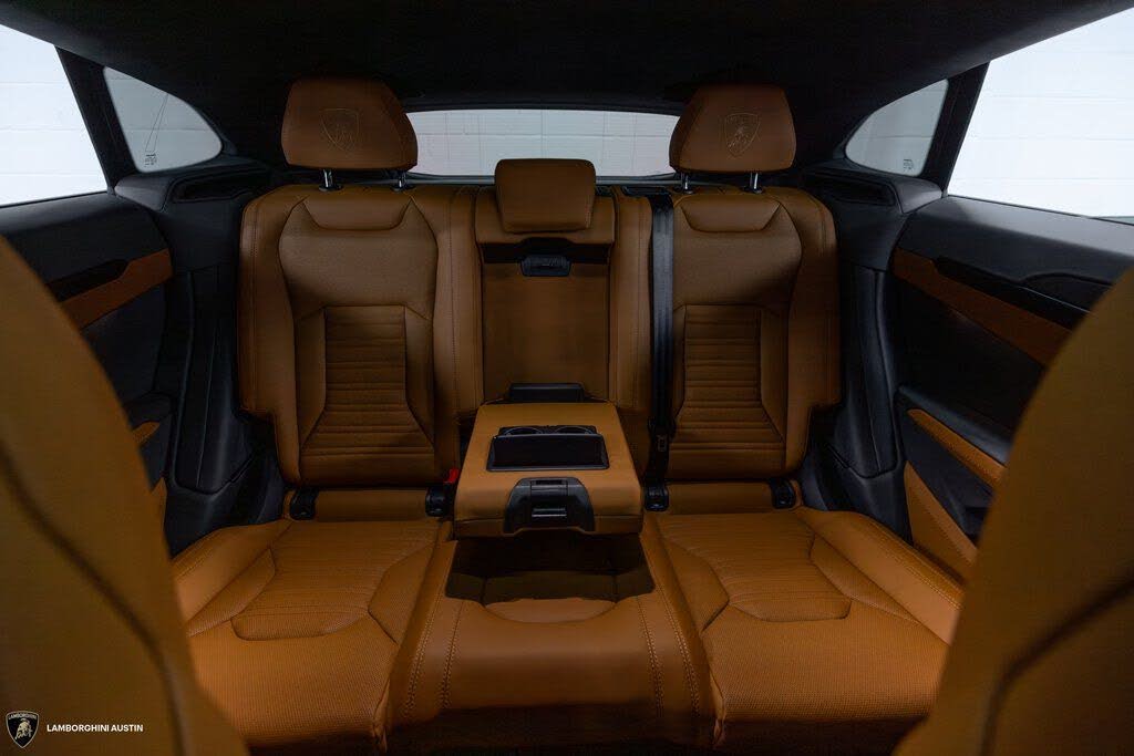 2025 Lamborghini Urus SE AWD