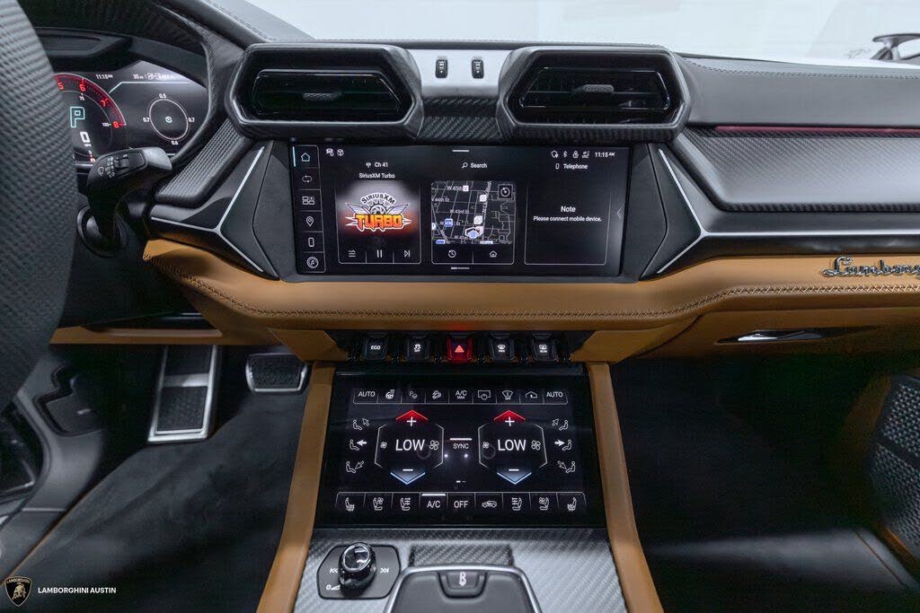 2025 Lamborghini Urus SE AWD