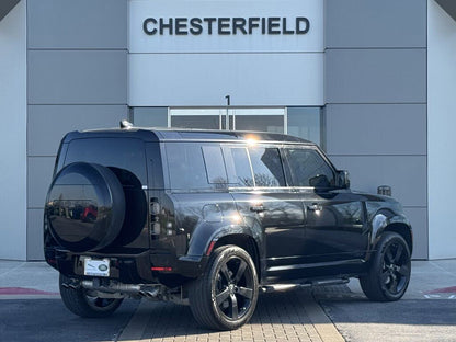 2025 Land Rover Defender 110 V8 P525 AWD
