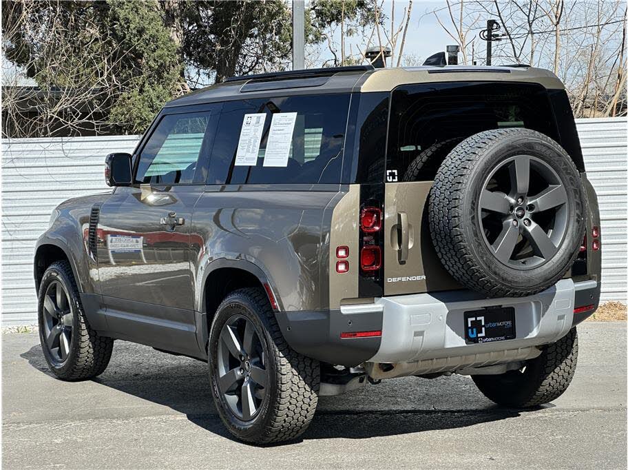 2025 Land Rover Defender 90 P300 S AWD