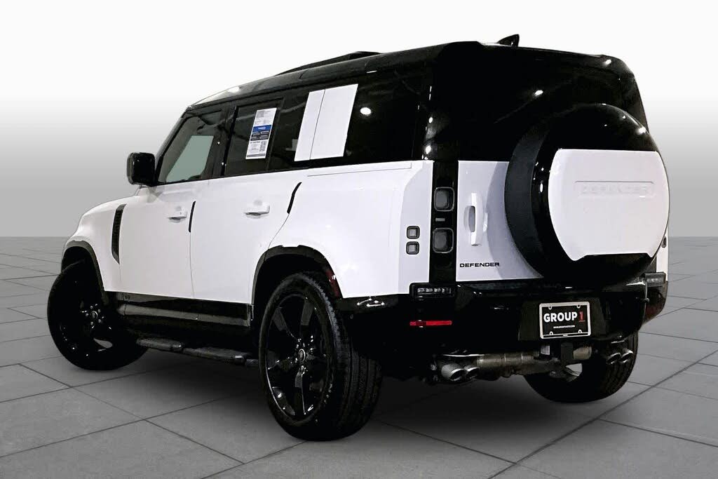 2025 Land Rover Defender 110 V8 P525 AWD