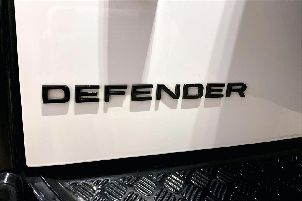 2025 Land Rover Defender 110 V8 P525 AWD