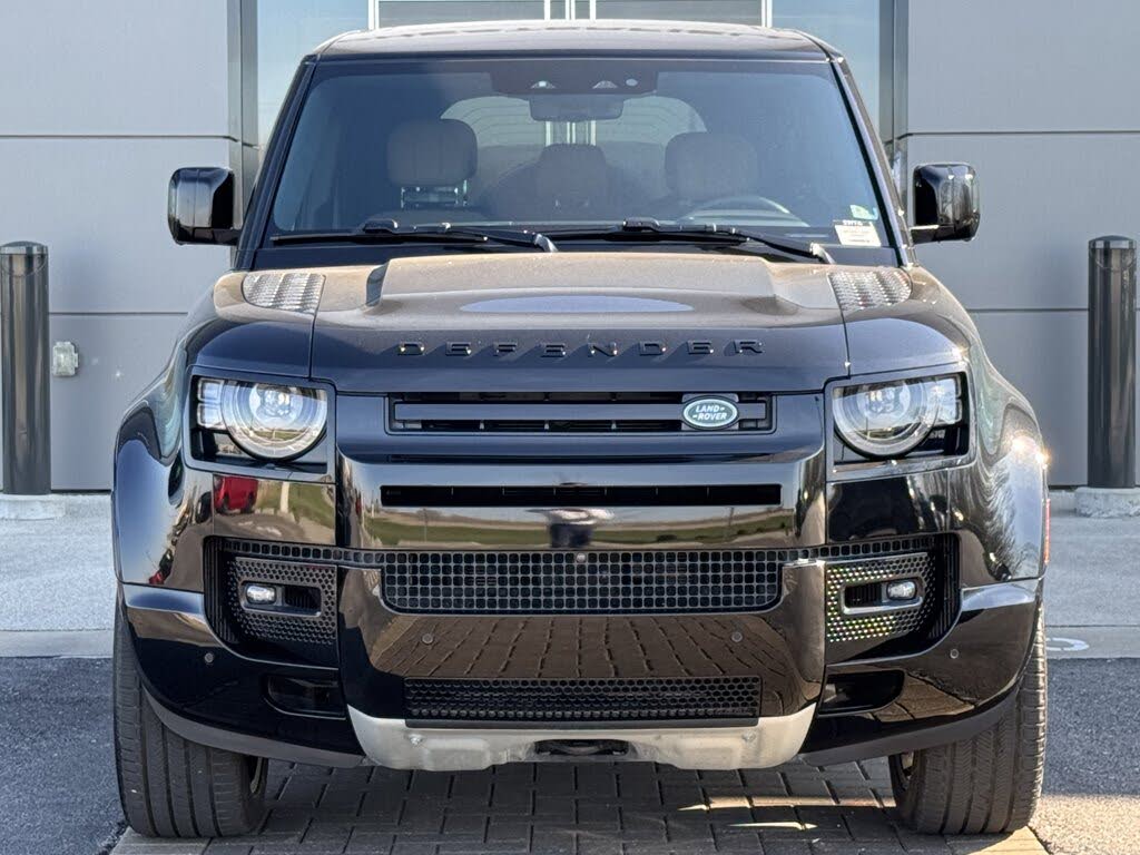 2025 Land Rover Defender 110 V8 P525 AWD