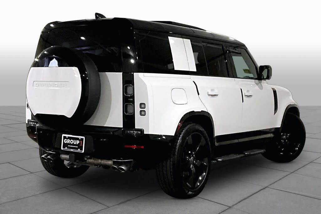 2025 Land Rover Defender 110 V8 P525 AWD
