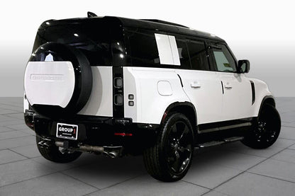 2025 Land Rover Defender 110 V8 P525 AWD
