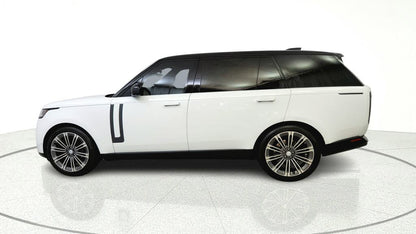 2025 Land Rover Range Rover P530 SE LWB AWD