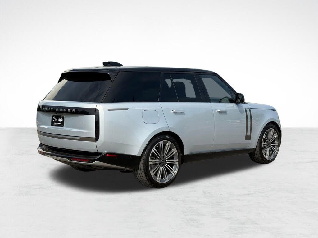 2025 Land Rover Range Rover P400 SE AWD