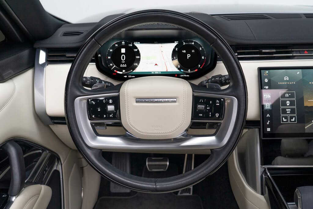 2025 Land Rover Range Rover P400 SE AWD