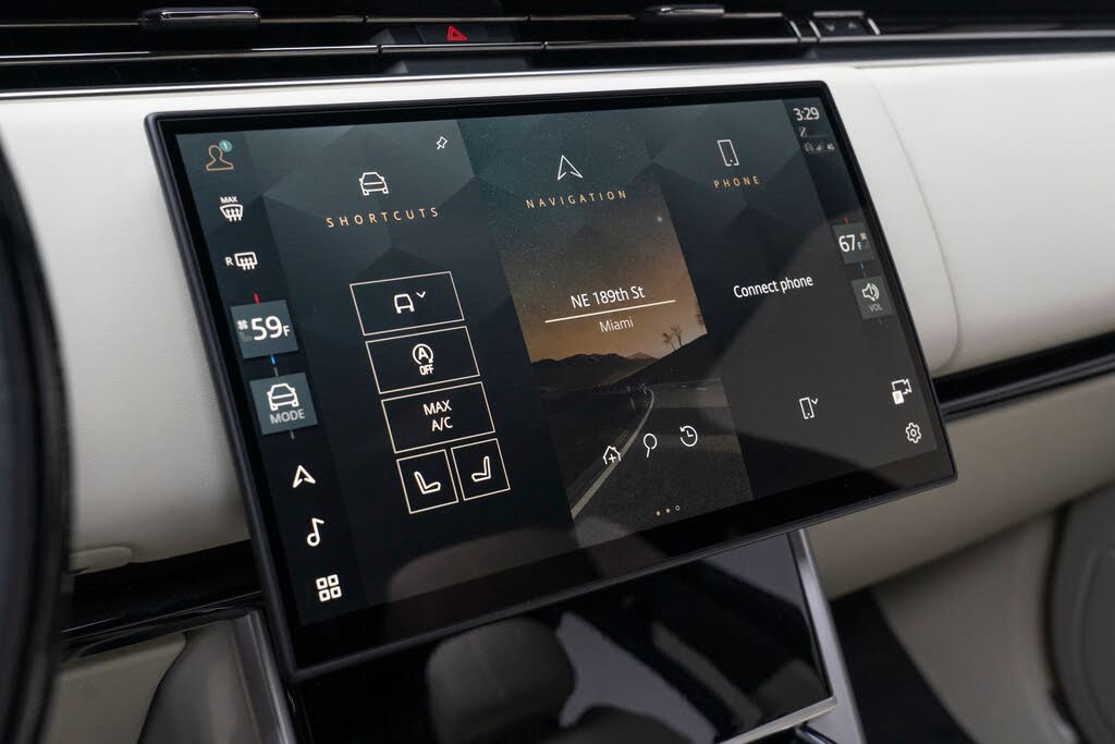 2025 Land Rover Range Rover P400 SE AWD