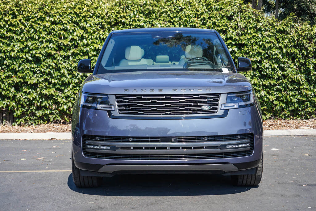 2025 Land Rover Range Rover P530 SE AWD