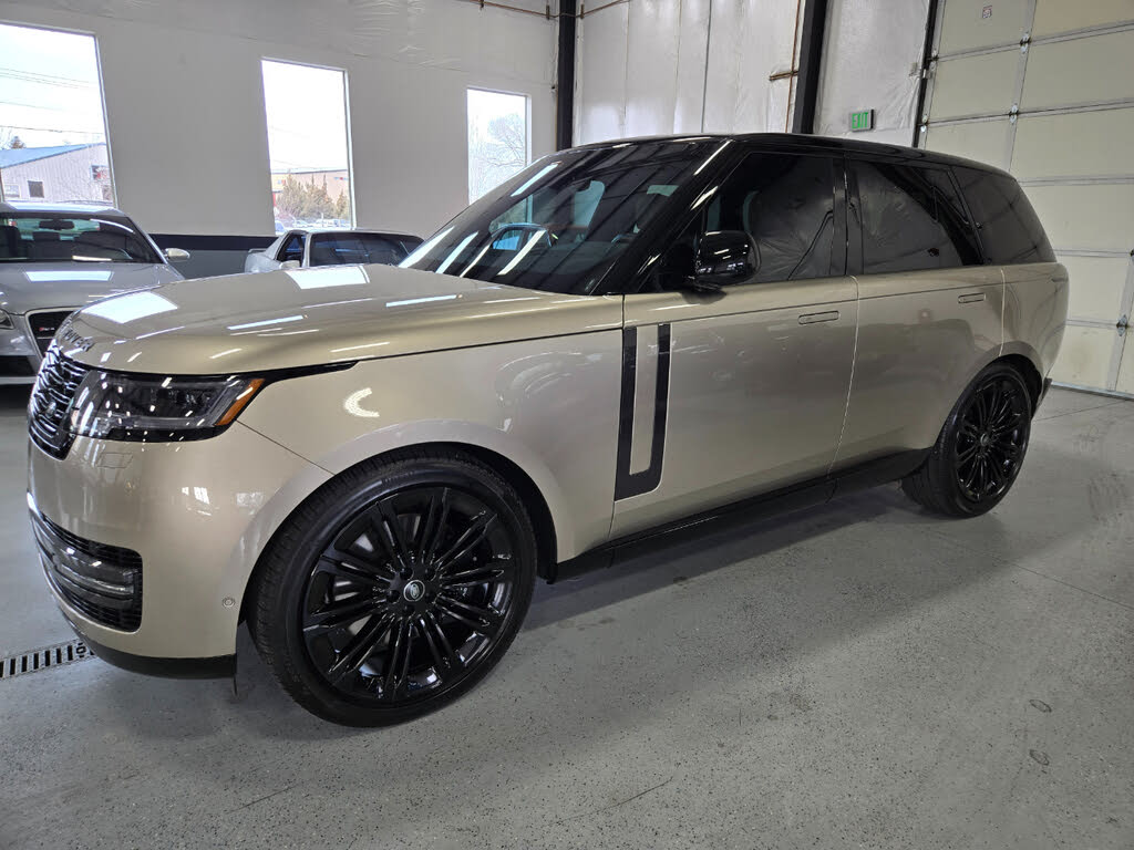 2025 Land Rover Range Rover P530 SE AWD