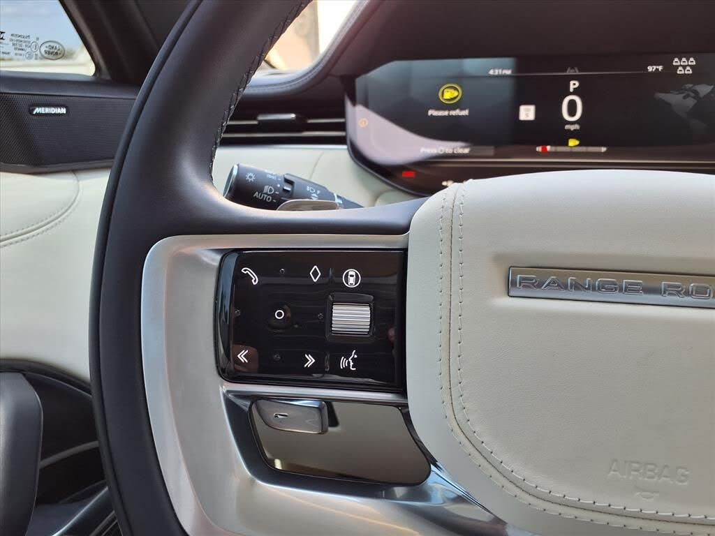 2025 Land Rover Range Rover P400 SE LWB AWD