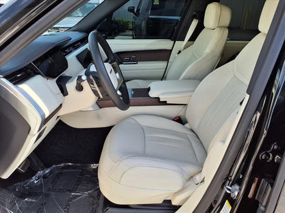 2025 Land Rover Range Rover P400 SE LWB AWD