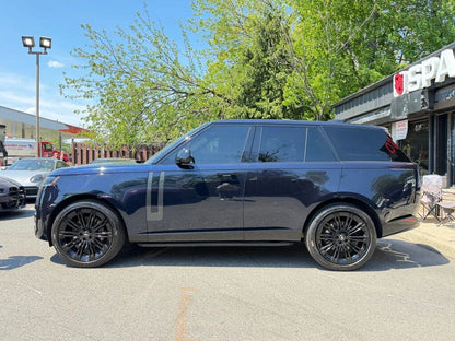 2025 Land Rover Range Rover P530 SE AWD
