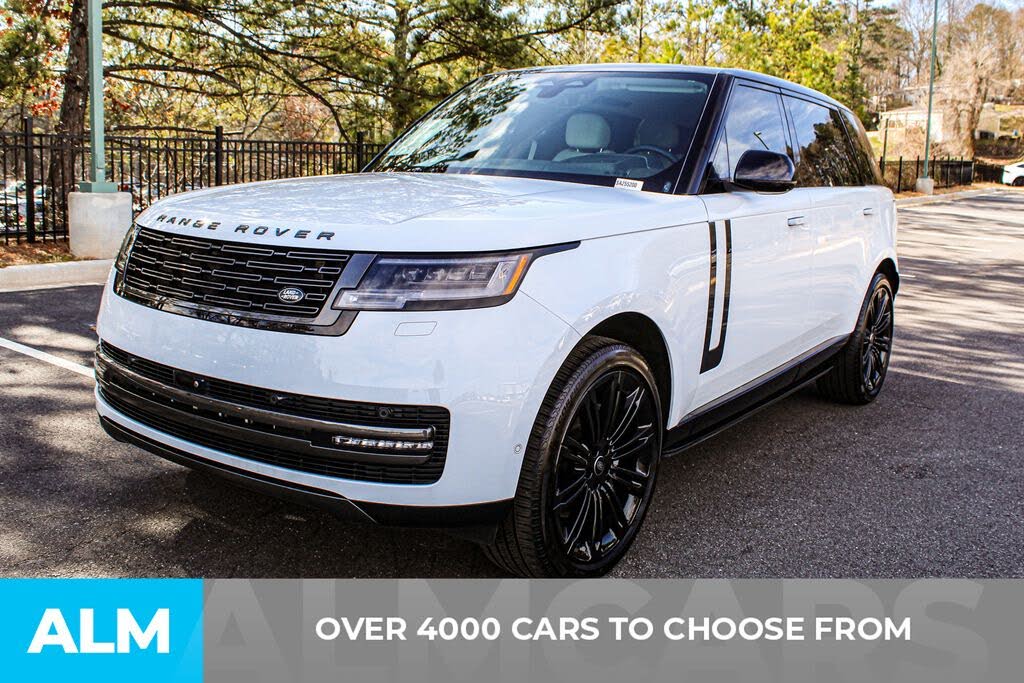 2025 Land Rover Range Rover P400 SE LWB AWD