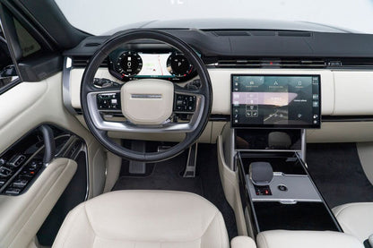 2025 Land Rover Range Rover P400 SE AWD