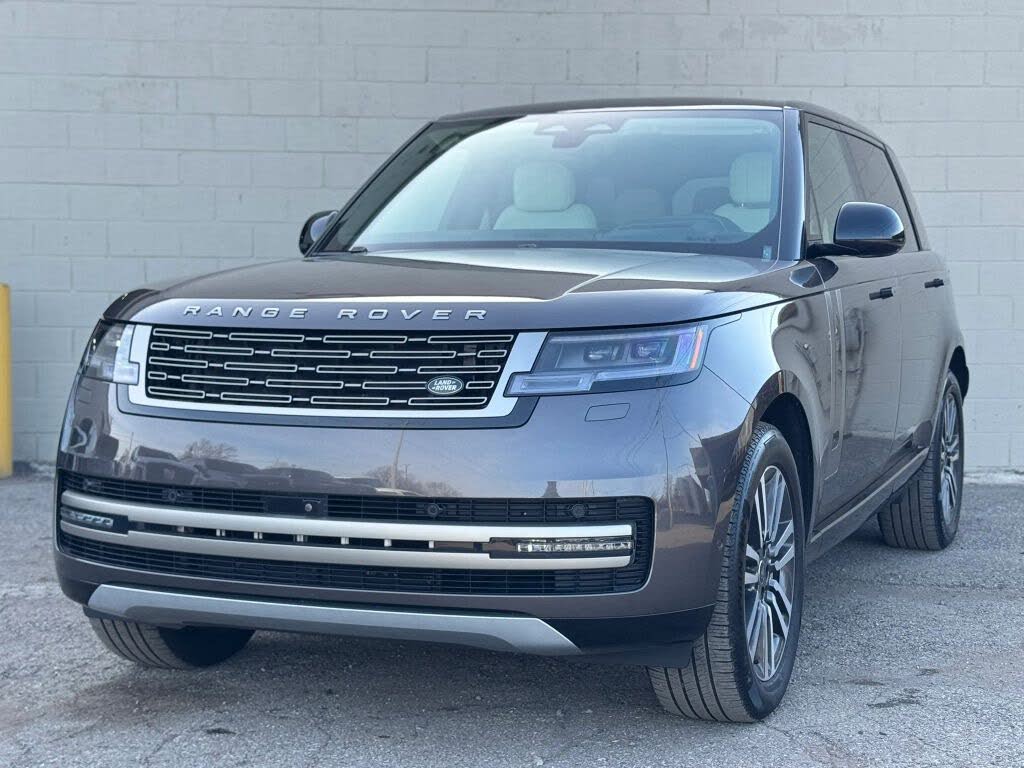2025 Land Rover Range Rover P530 SE LWB AWD