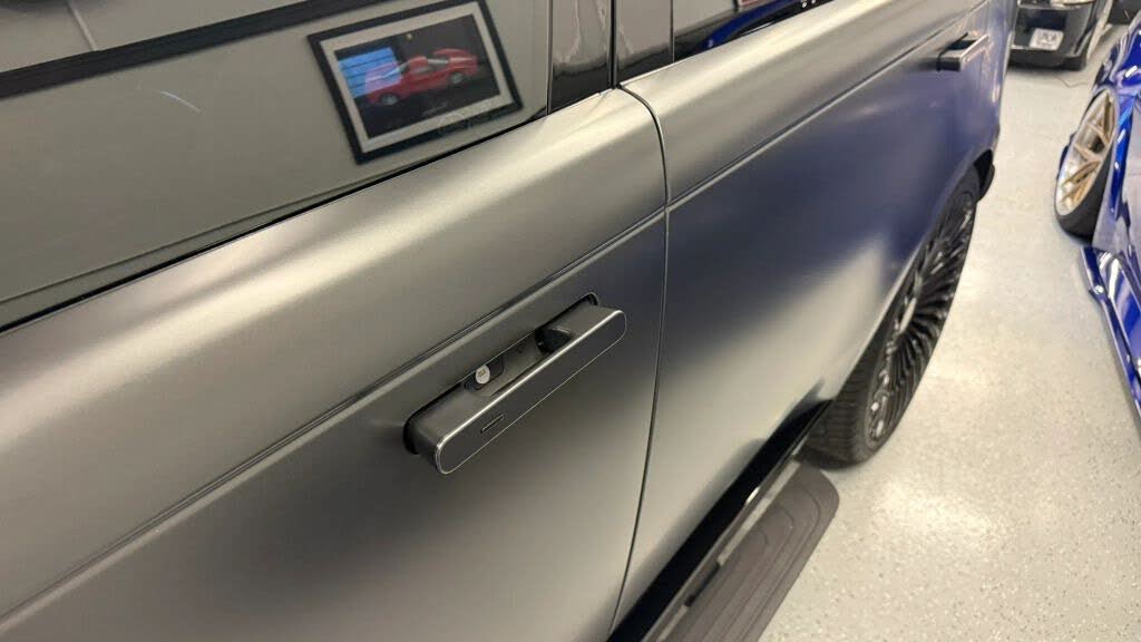 2025 Land Rover Range Rover P615 SV LWB AWD