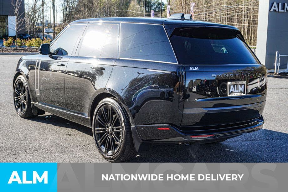 2025 Land Rover Range Rover P530 SE AWD