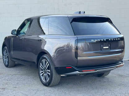 2025 Land Rover Range Rover P530 SE LWB AWD